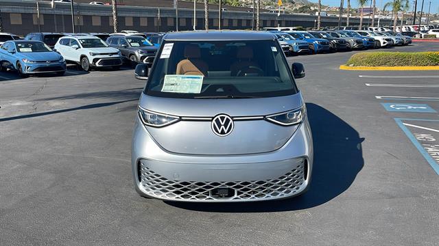 2025 Volkswagen ID. Buzz Pro S
