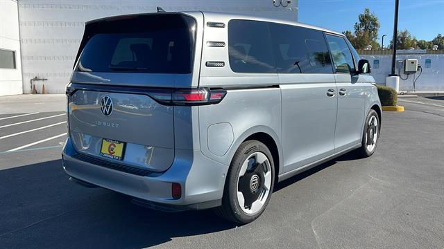 2025 Volkswagen ID. Buzz Pro S
