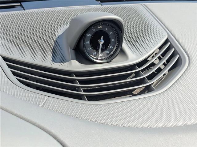 2025 Porsche Taycan 4