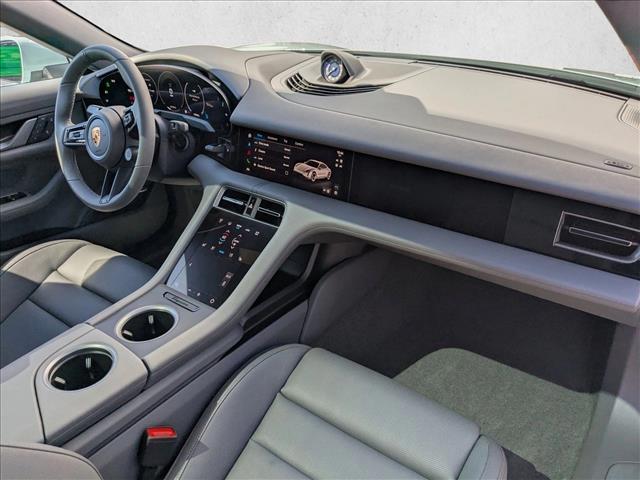 2025 Porsche Taycan 4