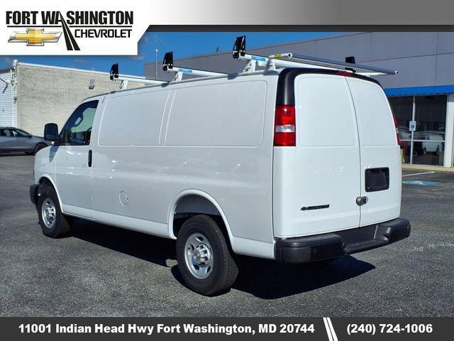 2025 Chevrolet Express Cargo Van RWD 3500 Regular Wheelbase WT
