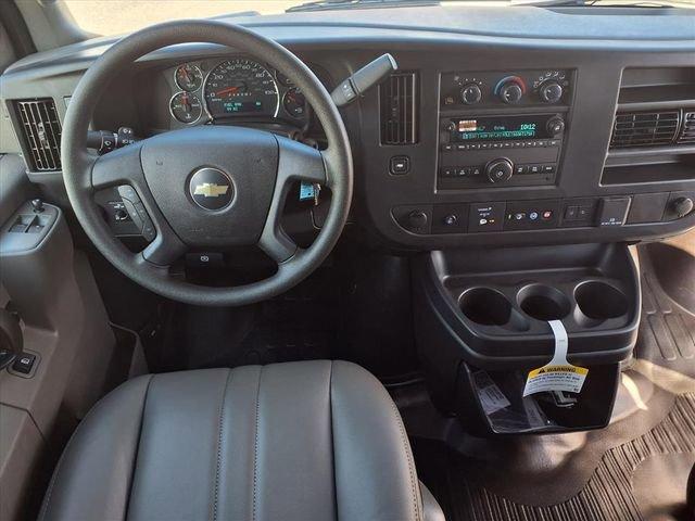 2025 Chevrolet Express Cargo Van RWD 3500 Regular Wheelbase WT