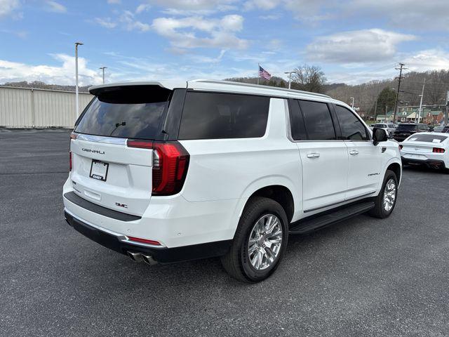 2025 GMC Yukon XL 4WD Denali