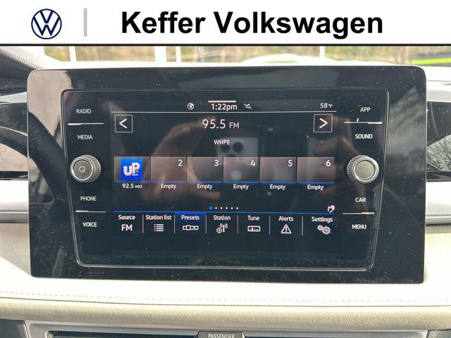 2026 Volkswagen Taos SE