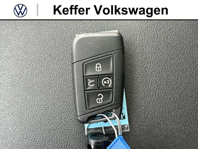 2026 Volkswagen Taos SE