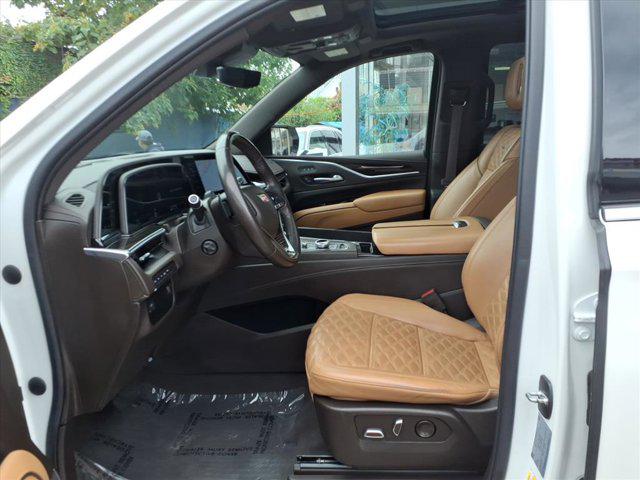 2022 Cadillac Escalade 4WD Premium Luxury