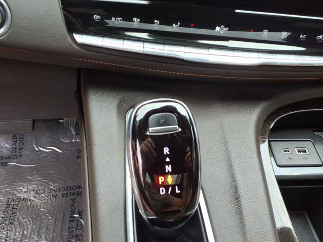 2022 Cadillac Escalade 4WD Premium Luxury