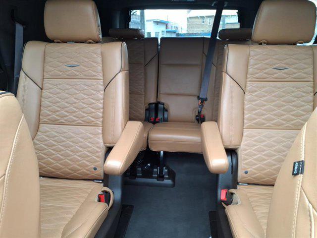 2022 Cadillac Escalade 4WD Premium Luxury