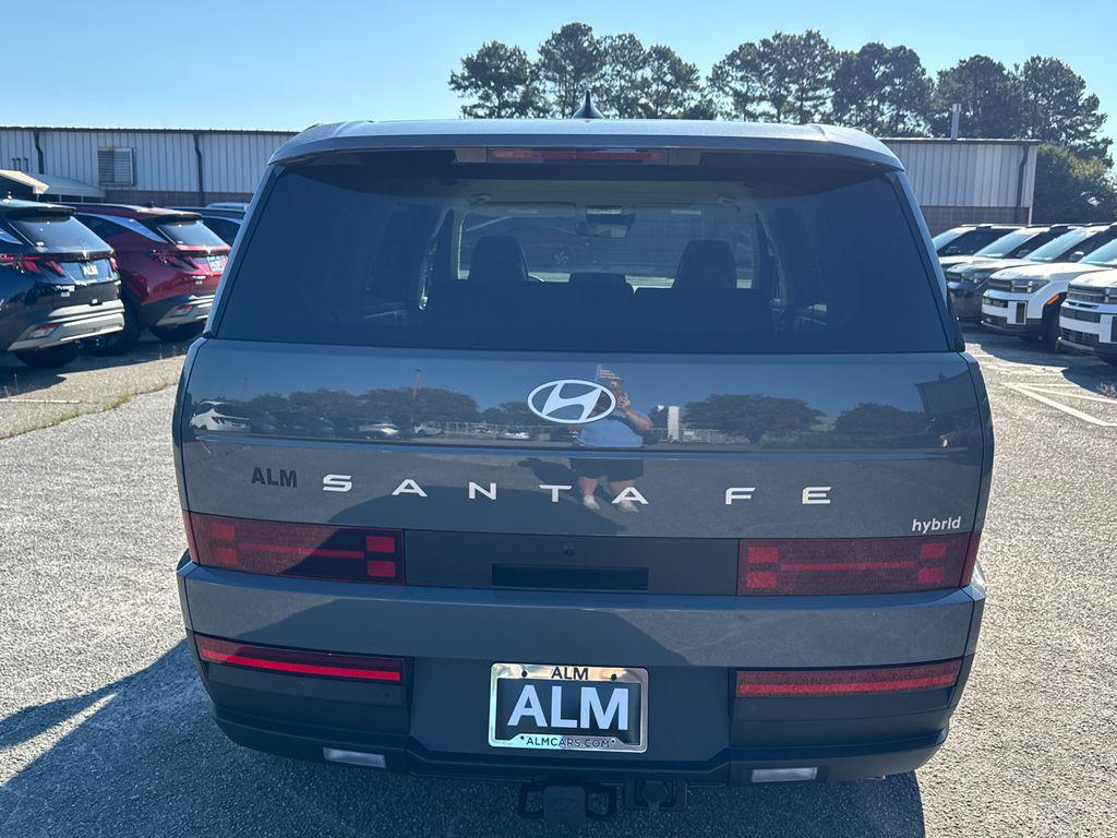 2026 Hyundai Santa Fe SE photo 3