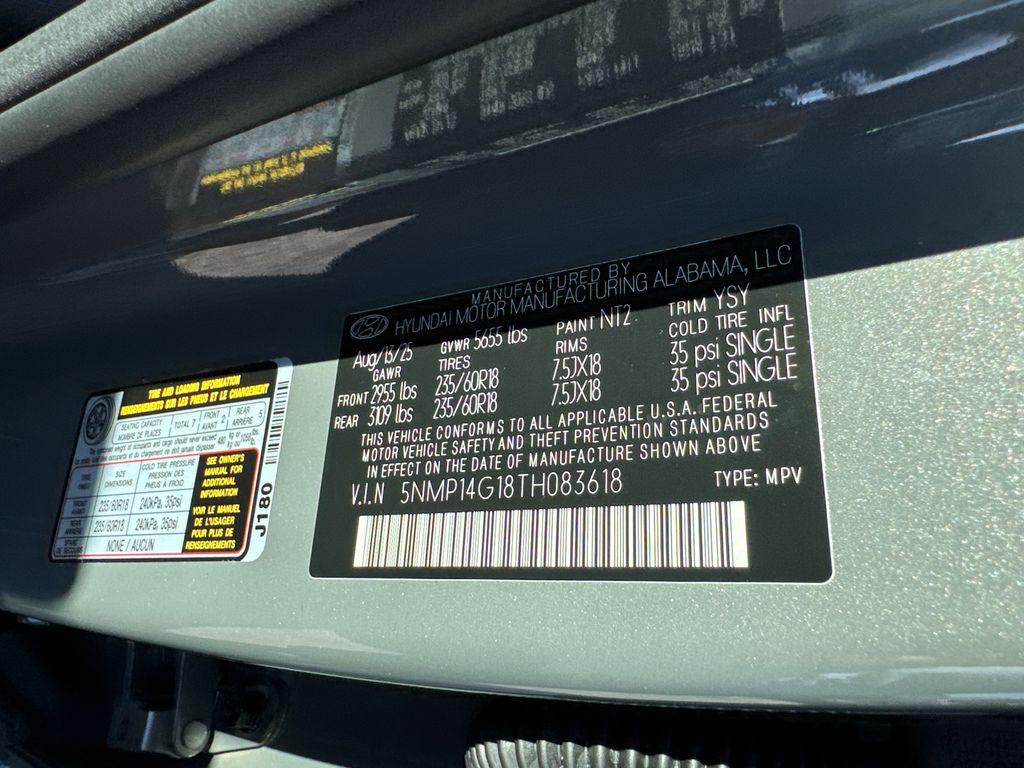 New 2026 Gray HYUNDAI SE image 23