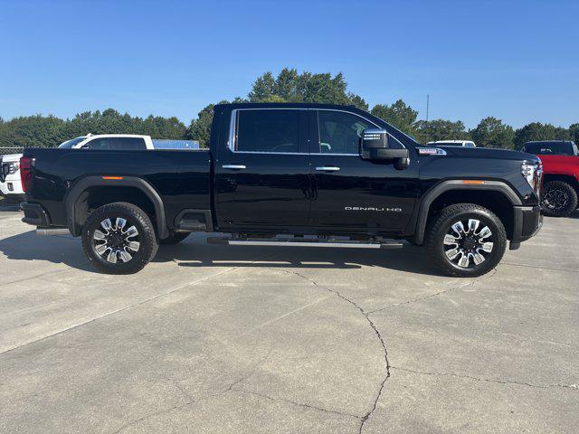2025 GMC Sierra 2500HD 4WD Crew Cab Standard Bed Denali