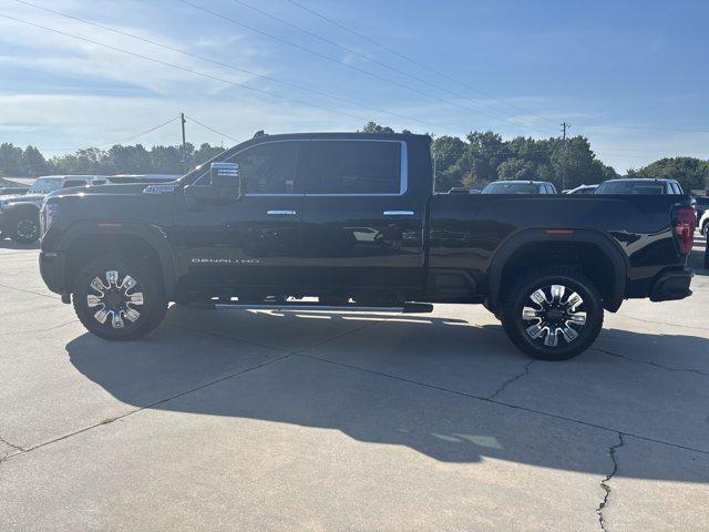 2025 GMC Sierra 2500HD 4WD Crew Cab Standard Bed Denali