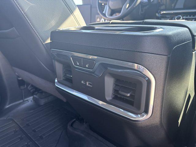 2025 GMC Sierra 2500HD 4WD Crew Cab Standard Bed Denali
