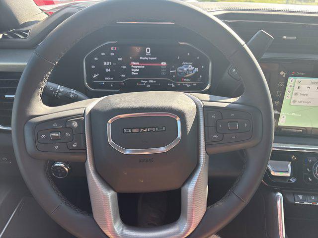 2025 GMC Sierra 2500HD 4WD Crew Cab Standard Bed Denali