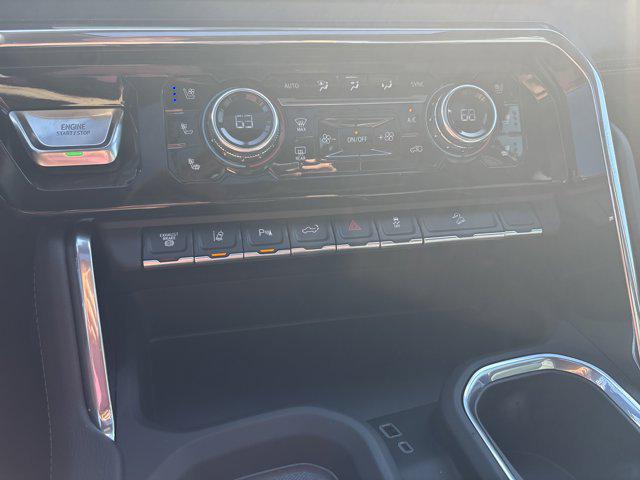 2025 GMC Sierra 2500HD 4WD Crew Cab Standard Bed Denali
