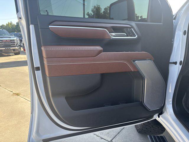 2024 GMC Sierra 3500HD 4WD Crew Cab Standard Bed Denali Ultimate