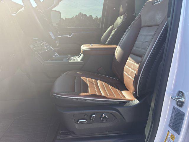 2024 GMC Sierra 3500HD 4WD Crew Cab Standard Bed Denali Ultimate