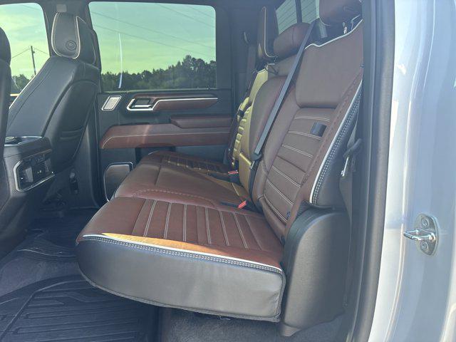 2024 GMC Sierra 3500HD 4WD Crew Cab Standard Bed Denali Ultimate