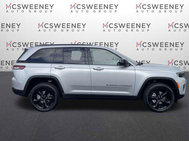 2025 Jeep Grand Cherokee GRAND CHEROKEE ALTITUDE 4X2 2025 Jeep Grand Cherokee GRAND CHEROKEE ALTITUDE 4X2
