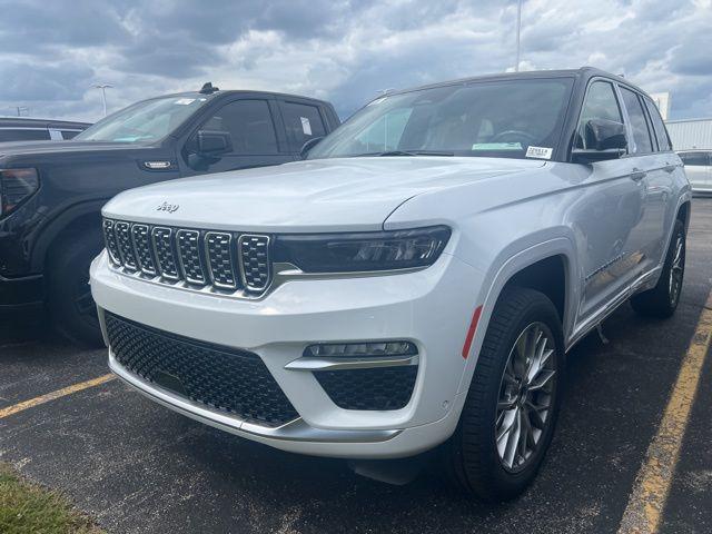 2025 Jeep Grand Cherokee GRAND CHEROKEE SUMMIT 4X4