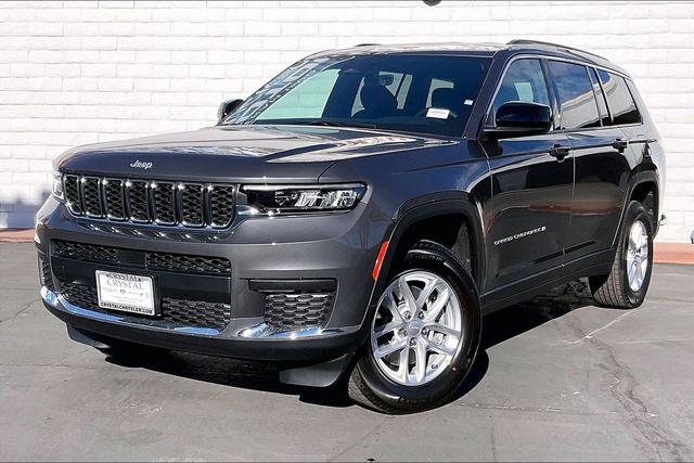 2025 Jeep Grand Cherokee GRAND CHEROKEE L LAREDO 4X2