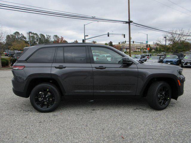 2025 Jeep Grand Cherokee GRAND CHEROKEE ALTITUDE 4X4 2025 Jeep Grand Cherokee GRAND CHEROKEE ALTITUDE 4X4