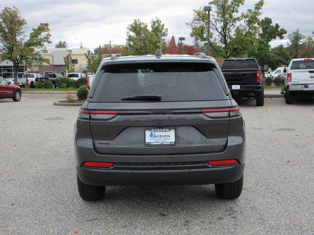 2025 Jeep Grand Cherokee GRAND CHEROKEE ALTITUDE 4X4 2025 Jeep Grand Cherokee GRAND CHEROKEE ALTITUDE 4X4