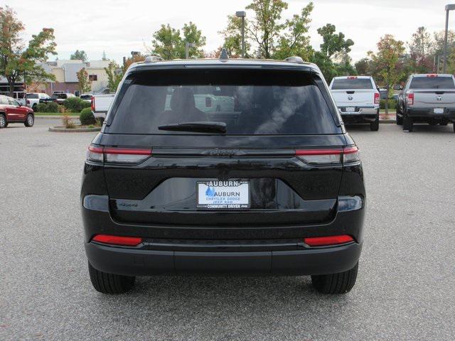 2025 Jeep Grand Cherokee GRAND CHEROKEE ALTITUDE 4X4