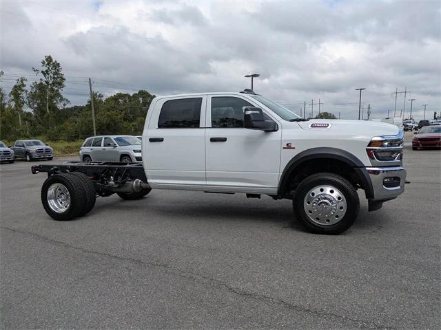 2026 RAM Ram 4500 Chassis Cab RAM 4500 TRADESMAN CHASSIS CREW CAB 4X4 60 CA 2026 RAM Ram 4500 Chassis Cab RAM 4500 TRADESMAN CHASSIS CREW CAB 4X4 60 CA
