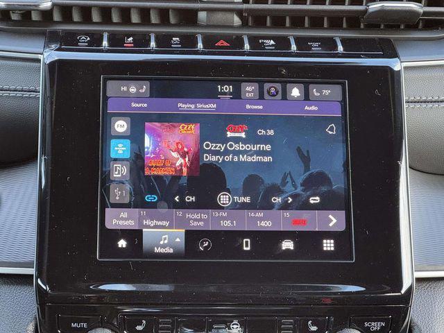 2025 Jeep Grand Cherokee GRAND CHEROKEE L ALTITUDE 4X4 2025 Jeep Grand Cherokee GRAND CHEROKEE L ALTITUDE 4X4