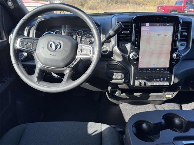 2026 RAM Ram 3500 RAM 3500 TRADESMAN CREW CAB 4X4 64 BOX