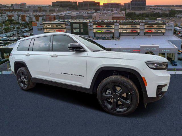 2025 Jeep Grand Cherokee GRAND CHEROKEE L ALTITUDE X 4X2