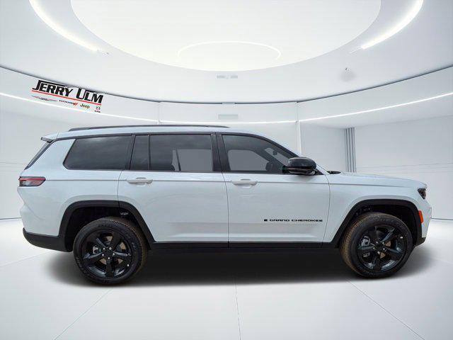 2025 Jeep Grand Cherokee GRAND CHEROKEE L ALTITUDE X 4X2