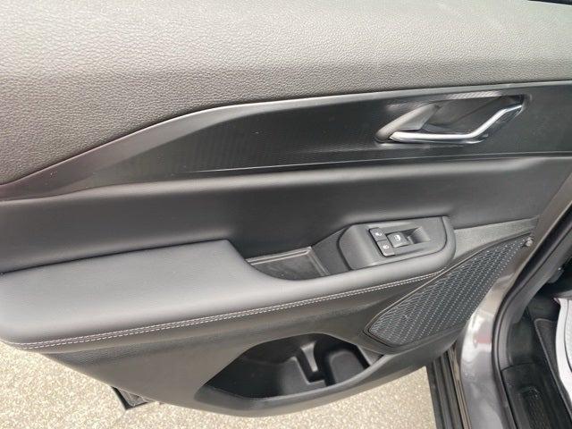 2025 Jeep Grand Cherokee Altitude 4x4