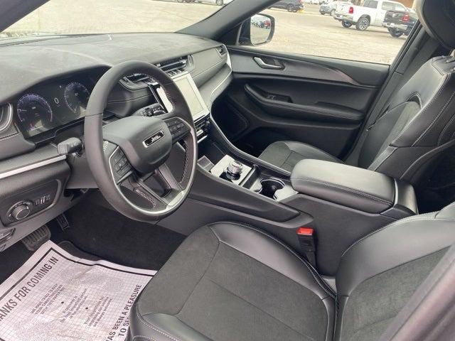 2025 Jeep Grand Cherokee Altitude 4x4