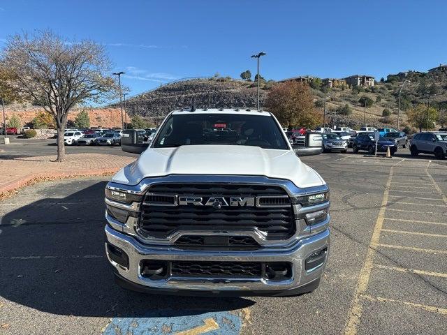 2026 RAM Ram 3500 Chassis Cab RAM 3500 TRADESMAN CREW CAB CHASSIS 4X4 60 CA 2026 RAM Ram 3500 Chassis Cab RAM 3500 TRADESMAN CREW CAB CHASSIS 4X4 60 CA