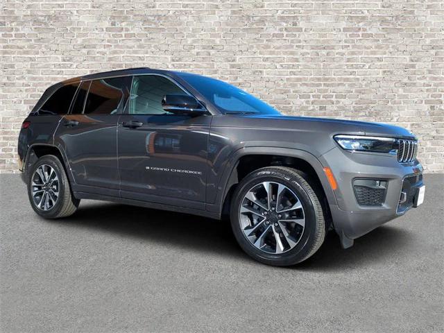 2025 Jeep Grand Cherokee GRAND CHEROKEE OVERLAND 4X4
