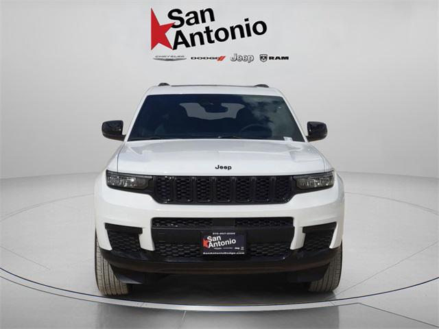 2025 Jeep Grand Cherokee GRAND CHEROKEE L ALTITUDE X 4X2