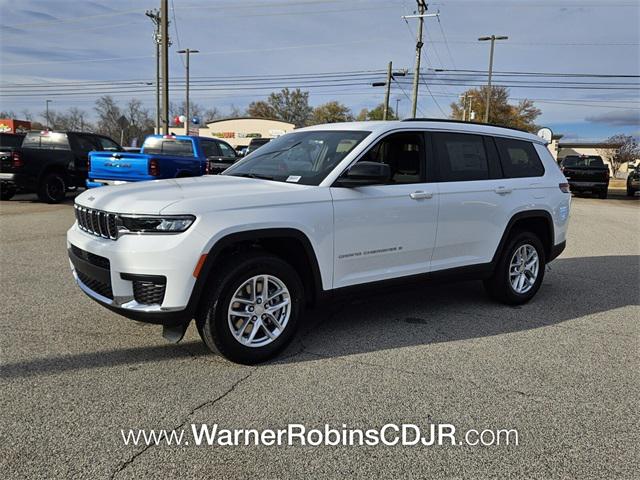 2025 Jeep Grand Cherokee GRAND CHEROKEE L LAREDO 4X2