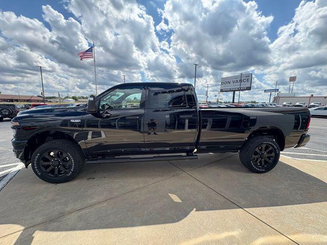 2026 RAM Ram 2500 RAM 2500 BLACK EXPRESS CREW CAB 4X4 8 BOX 2026 RAM Ram 2500 RAM 2500 BLACK EXPRESS CREW CAB 4X4 8 BOX