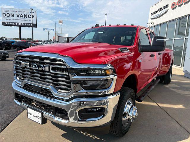 2026 RAM Ram 3500 RAM 3500 TRADESMAN CREW CAB 4X4 8 BOX 2026 RAM Ram 3500 RAM 3500 TRADESMAN CREW CAB 4X4 8 BOX