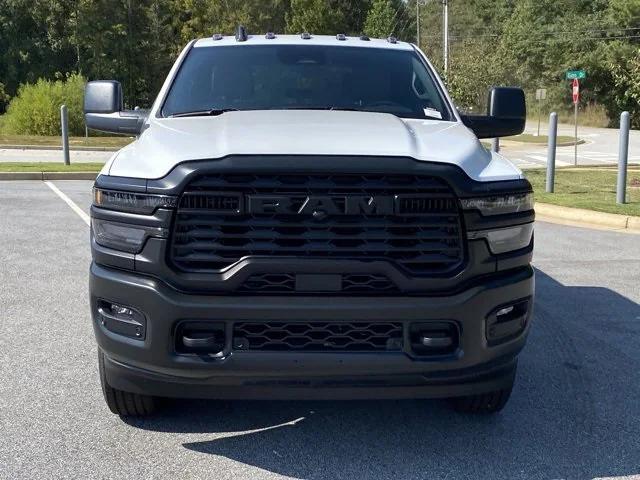 2026 RAM Ram 3500 RAM 3500 TRADESMAN CREW CAB 4X4 64 BOX