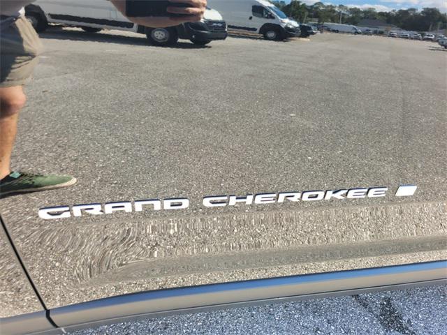 2025 Jeep Grand Cherokee GRAND CHEROKEE L LAREDO X 4X2 2025 Jeep Grand Cherokee GRAND CHEROKEE L LAREDO X 4X2