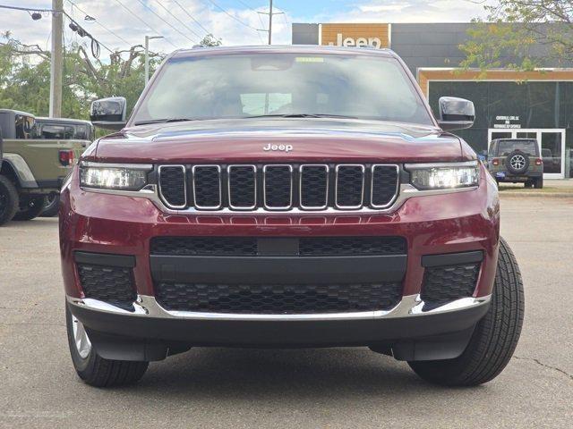 2025 Jeep Grand Cherokee GRAND CHEROKEE L LAREDO X 4X4