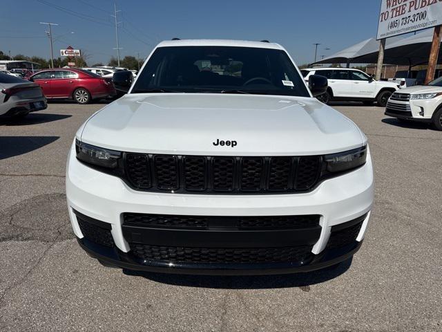 2025 Jeep Grand Cherokee GRAND CHEROKEE L ALTITUDE 4X2