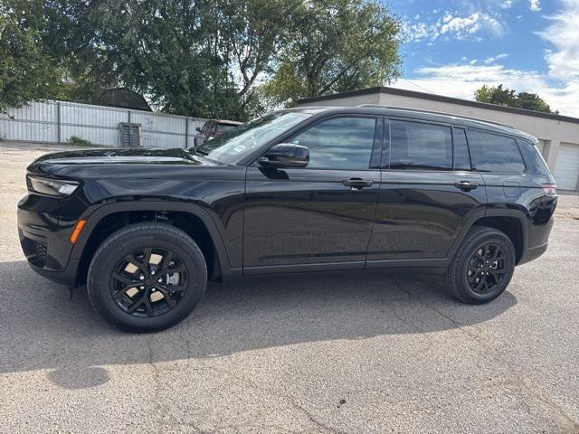 2025 Jeep Grand Cherokee GRAND CHEROKEE L ALTITUDE 4X2