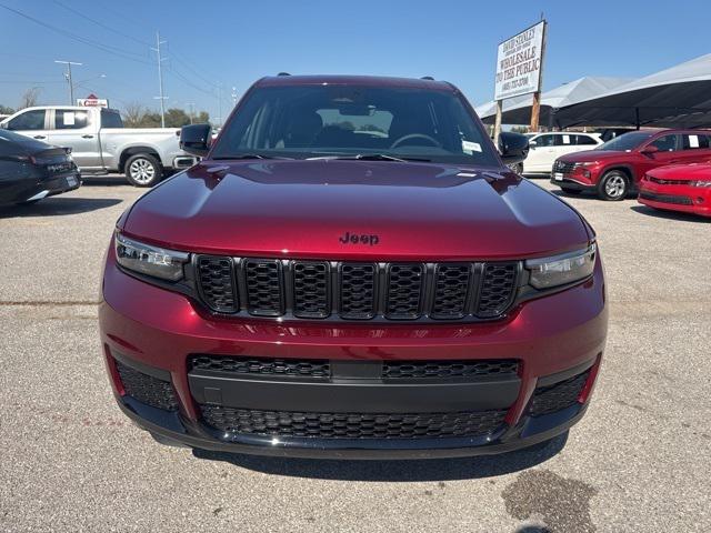 2025 Jeep Grand Cherokee GRAND CHEROKEE L ALTITUDE 4X4