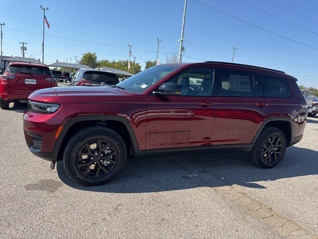 2025 Jeep Grand Cherokee GRAND CHEROKEE L ALTITUDE 4X4