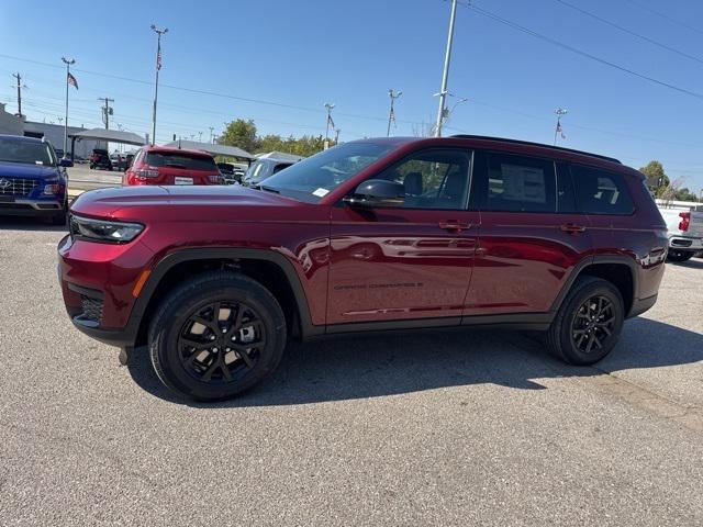 2025 Jeep Grand Cherokee GRAND CHEROKEE L ALTITUDE 4X4