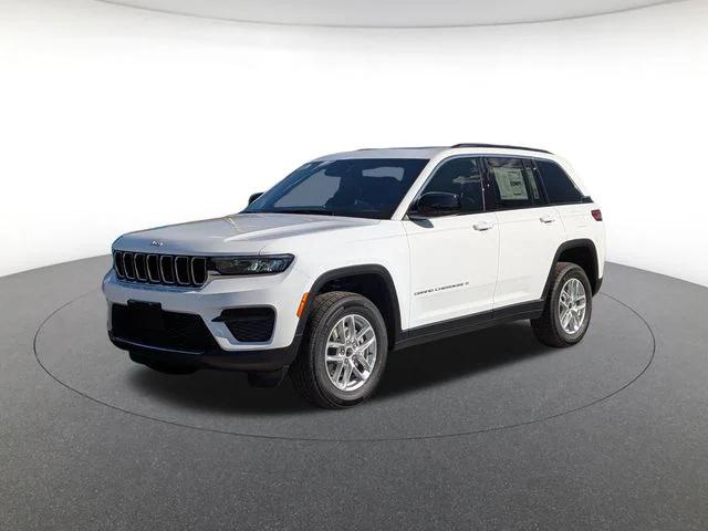 2025 Jeep Grand Cherokee GRAND CHEROKEE LAREDO X 4X2